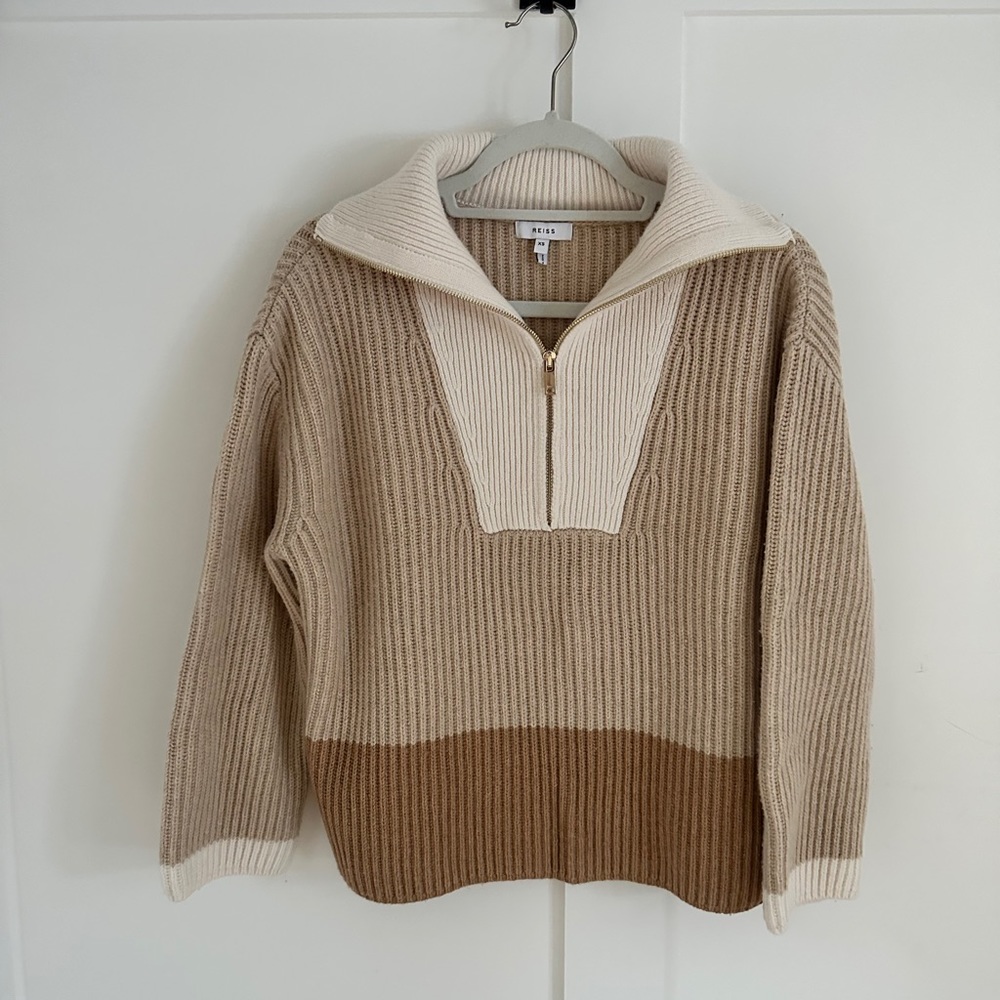 Quarter zip brown sweater